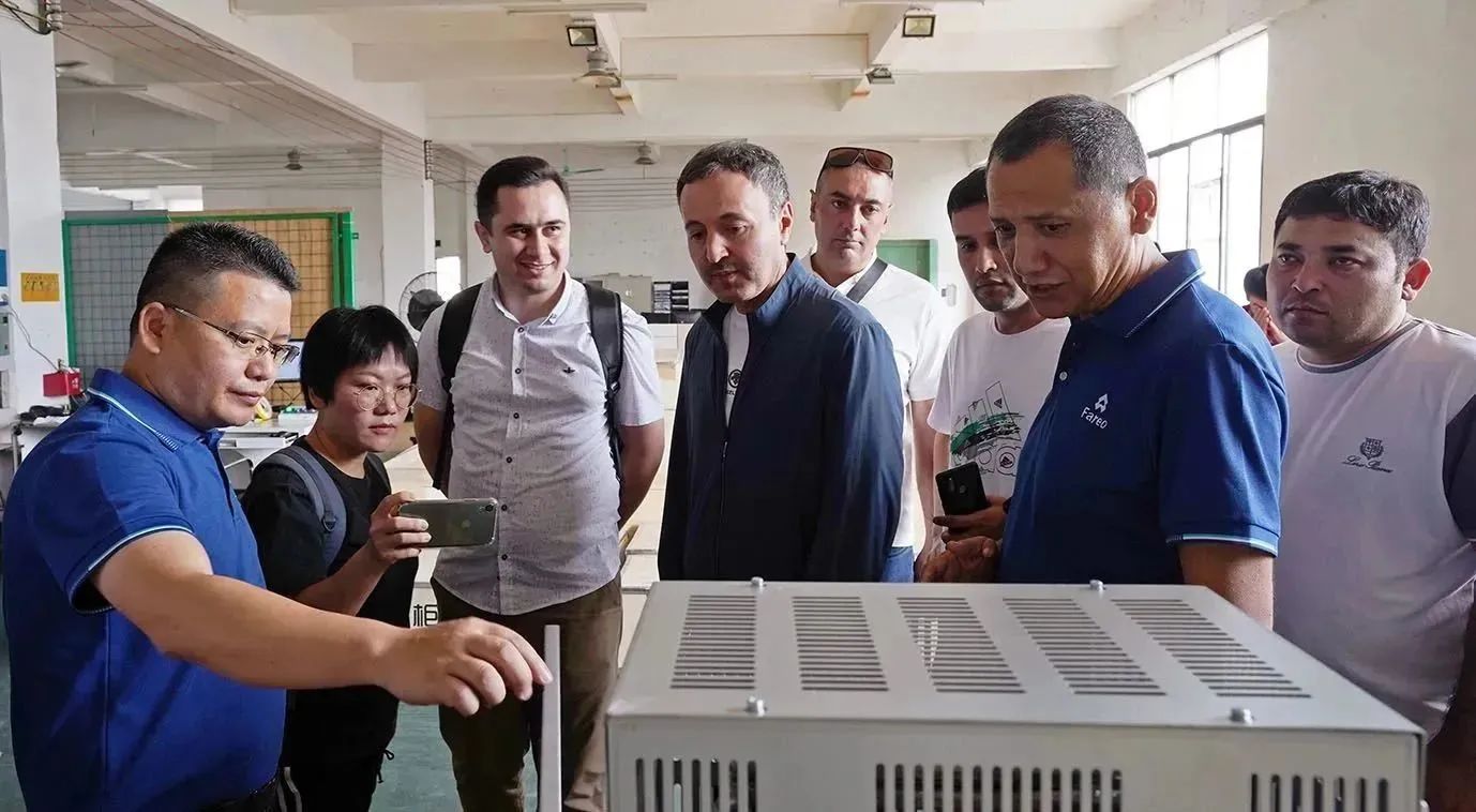 塔吉克斯坦考察交流团参访asiagame电梯